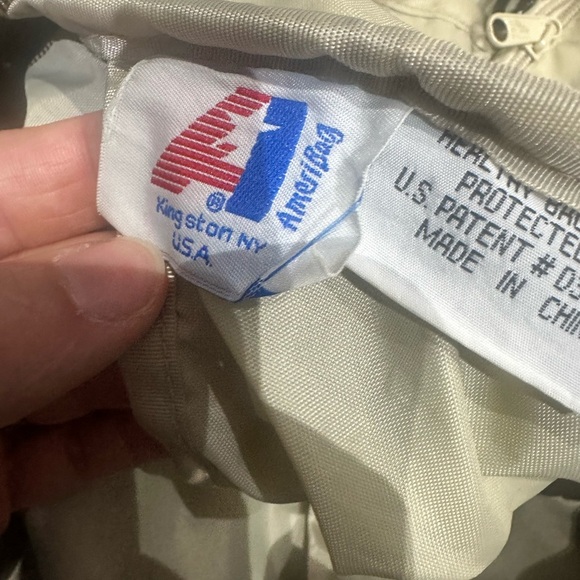 AmeriBag Healthy Back Bag Sling Backpack – Khaki Green - Picture 3 of 7